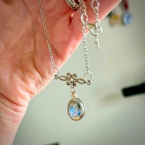 Vintage-style Crystal Topaz Necklace